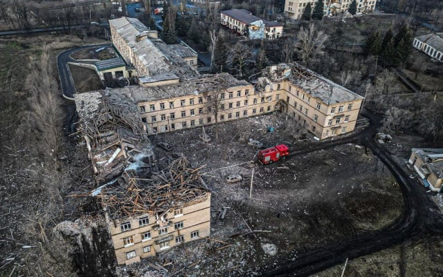 За почти два года российские оккупанты разрушили 197 объектов медучреждений