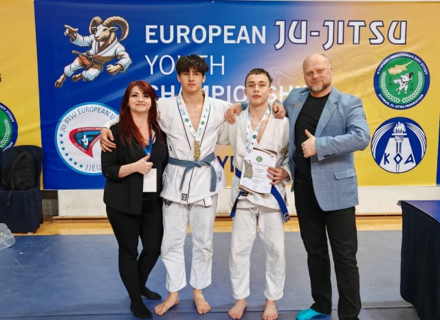 Криворожские спортсмены завоевали призовые места на чемпионате Европы по джиу-джитсу