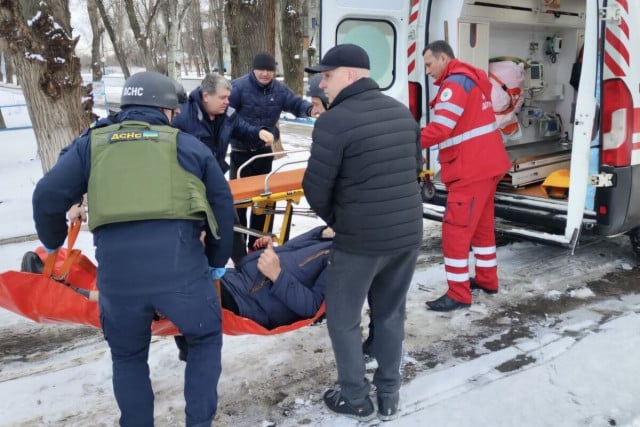 В результате атаки на Днепропетровскую область пострадали два человека