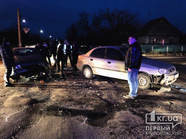 Уступи дорогу: в Кривом Роге на перекрестке случилось ДТП
