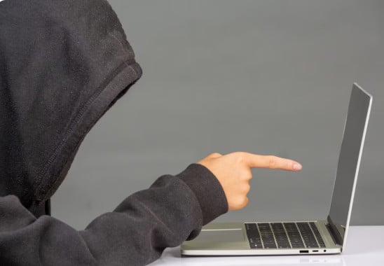 Видеосвязь с пленными: что нужно знать украинцам о новой мошеннической схеме